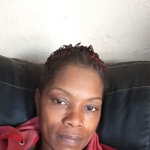 Meet your Posher, Ivory